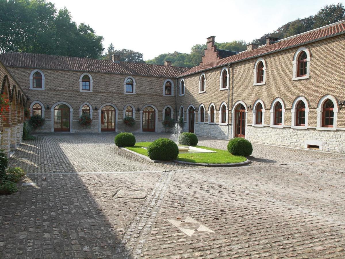 Hotel - Ferme Du Chateau D'Ahin Huy Exterior photo