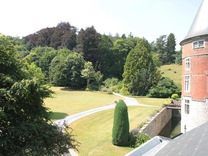 Hotel - Ferme Du Chateau D'Ahin Huy Exterior photo